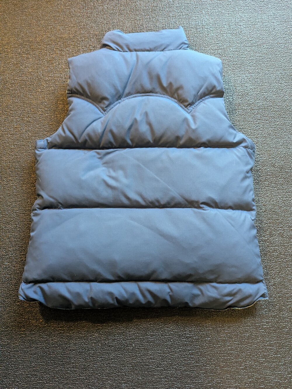 Reversible Vest - Picture 5 of 9